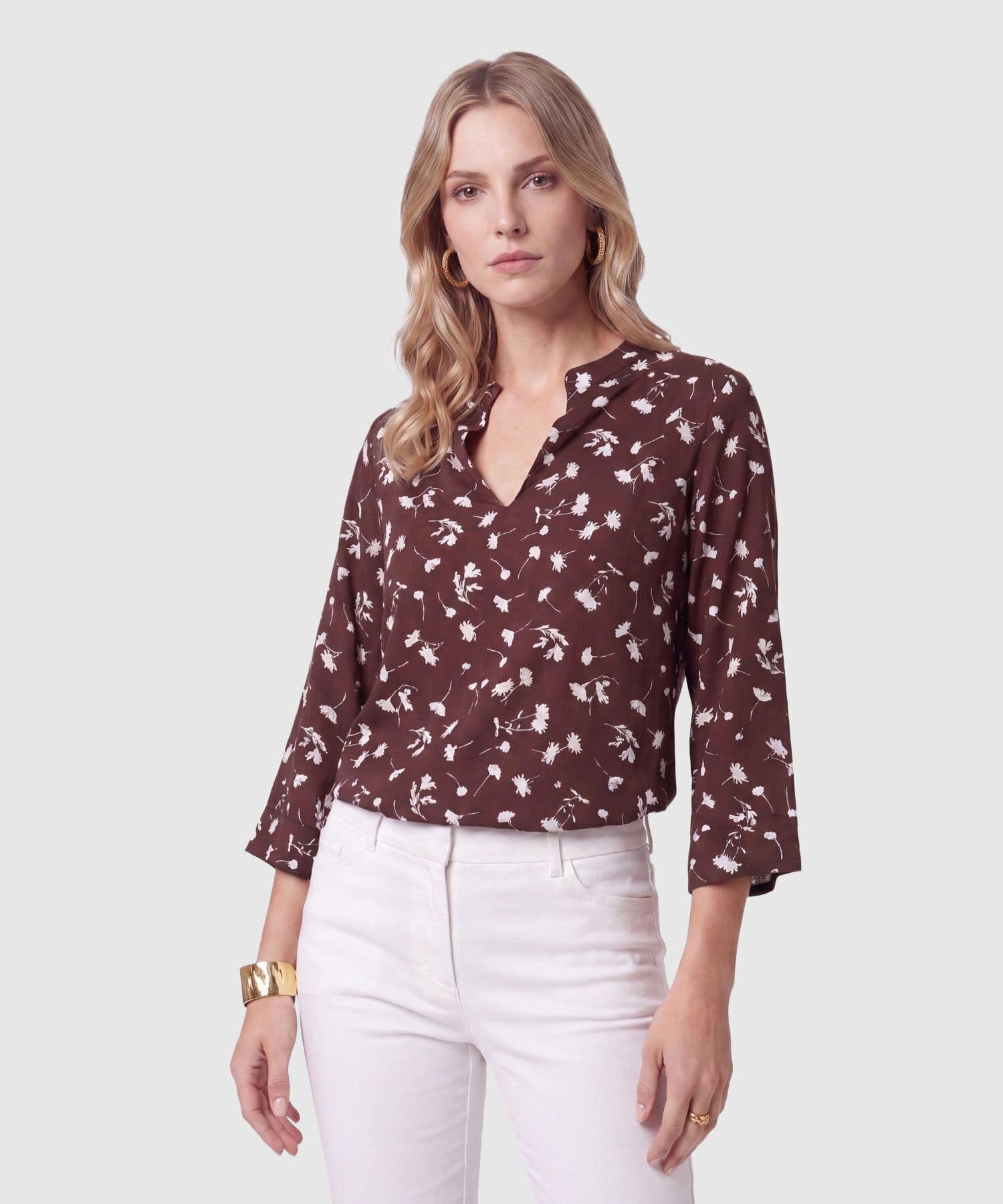 Blusa Valentina Minimalista café para mujer, vista principal