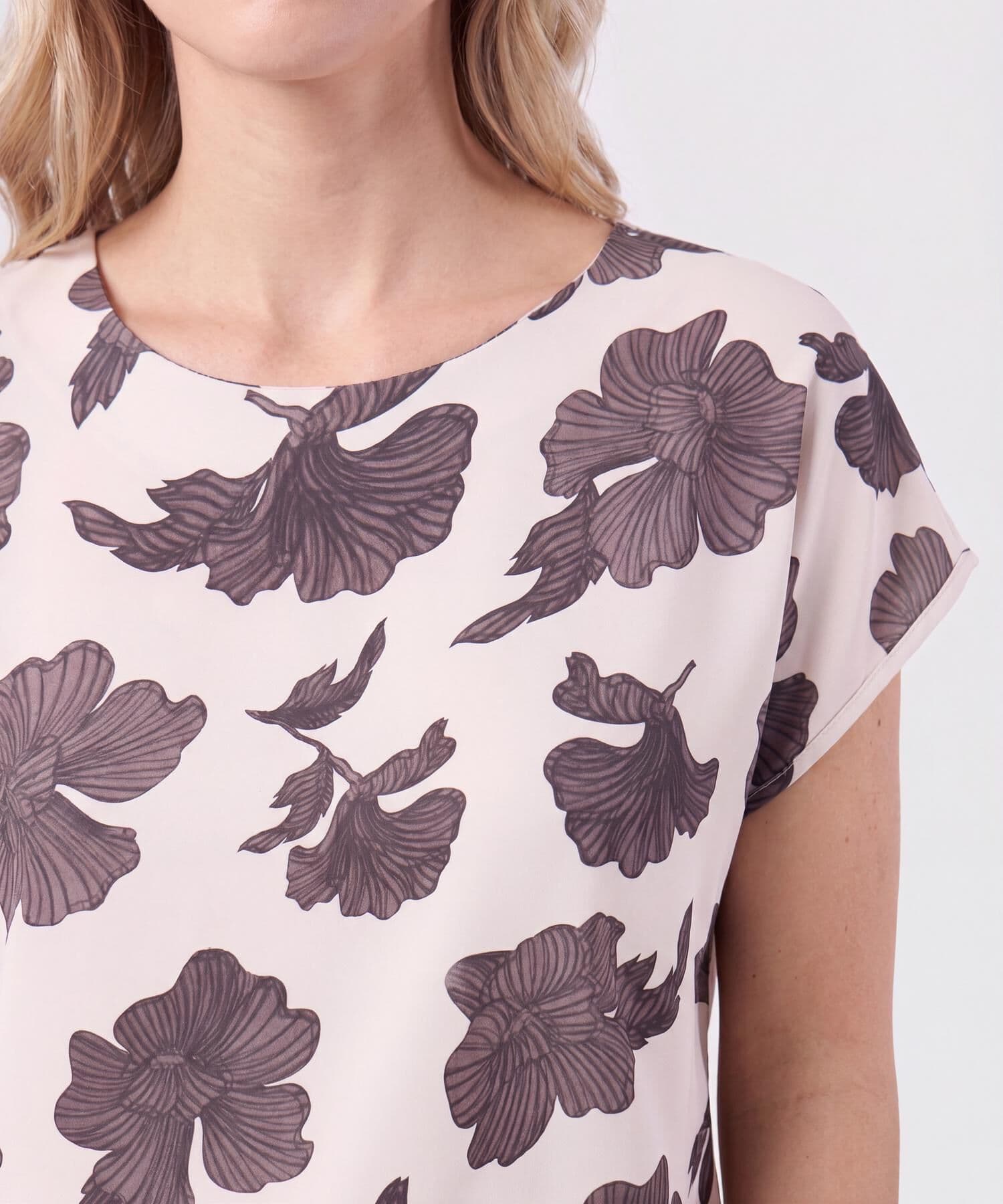 Blusa Selva Edición Índigo café para mujer, vista 3