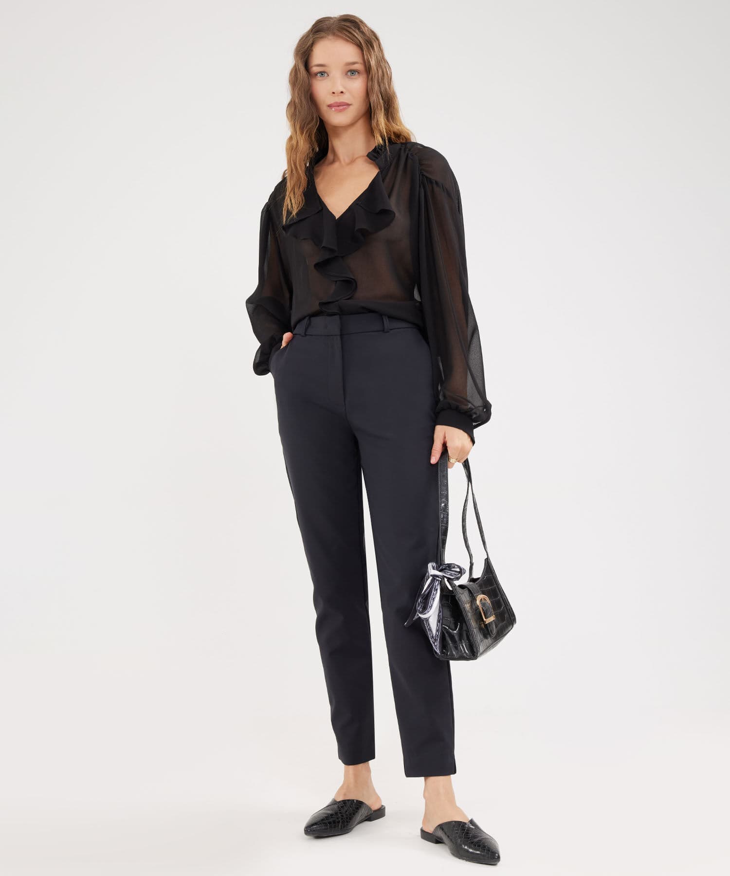 Pantalón Bahía de Noche negro para mujer, vista 2