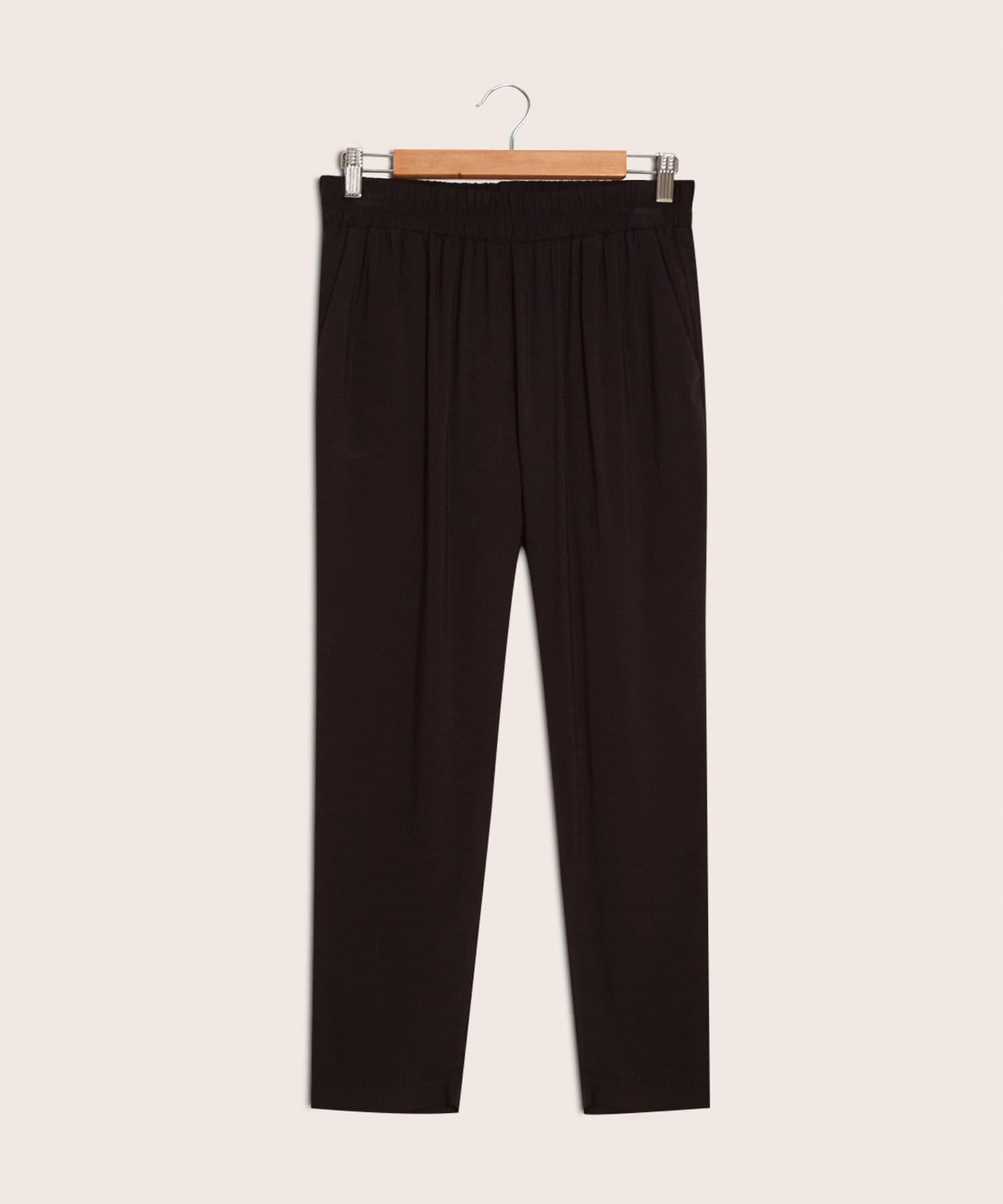 Jogger Guayacán Edición Índigo negro para mujer, vista principal
