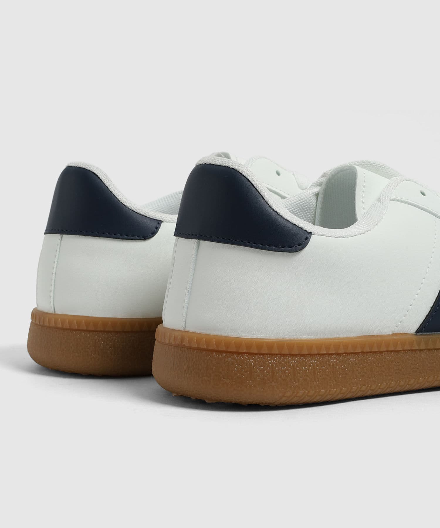 Tenis Cobalto Urbano blanco para hombre, vista 4