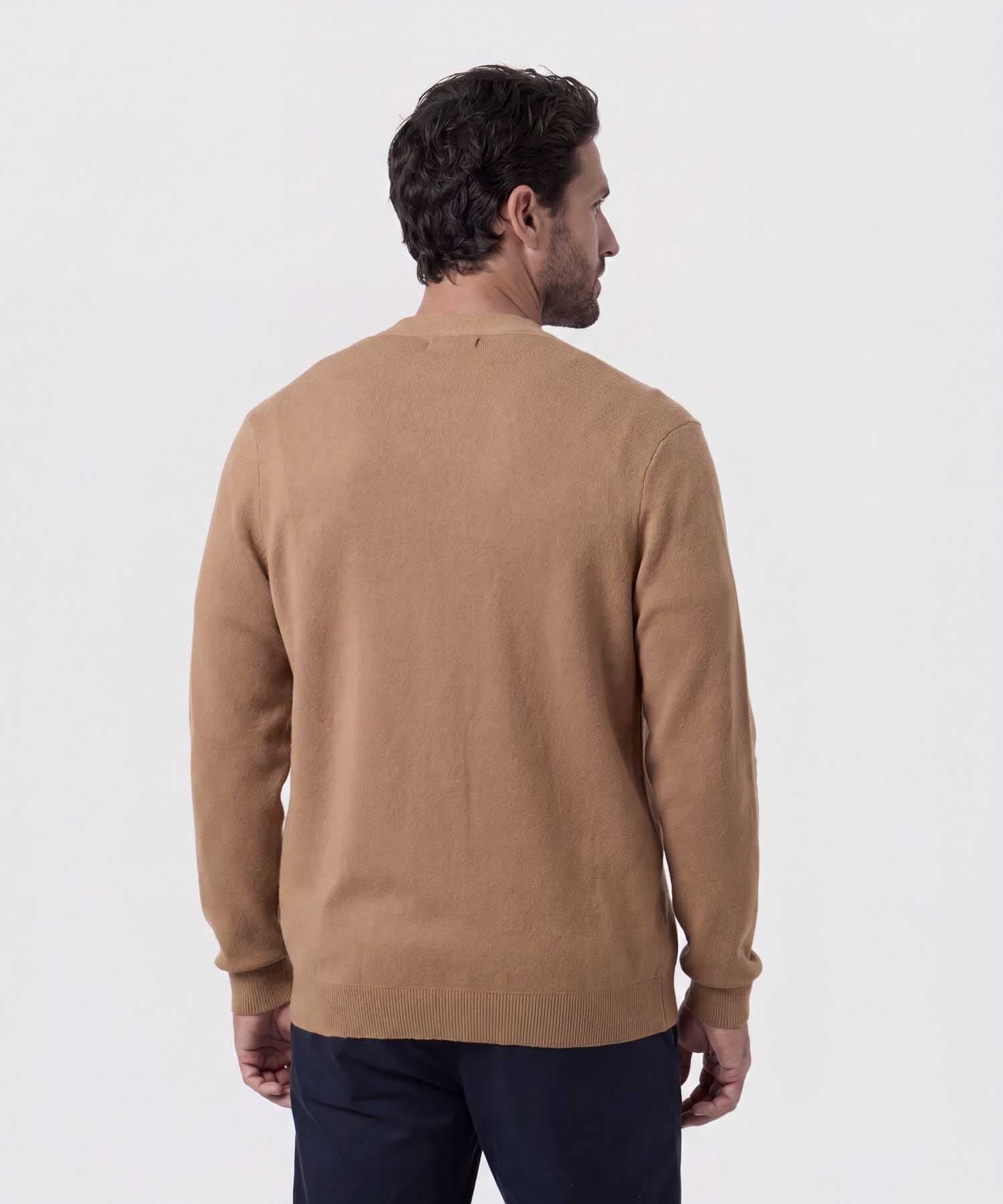 Buzo Brisa Suave café para hombre, vista 6