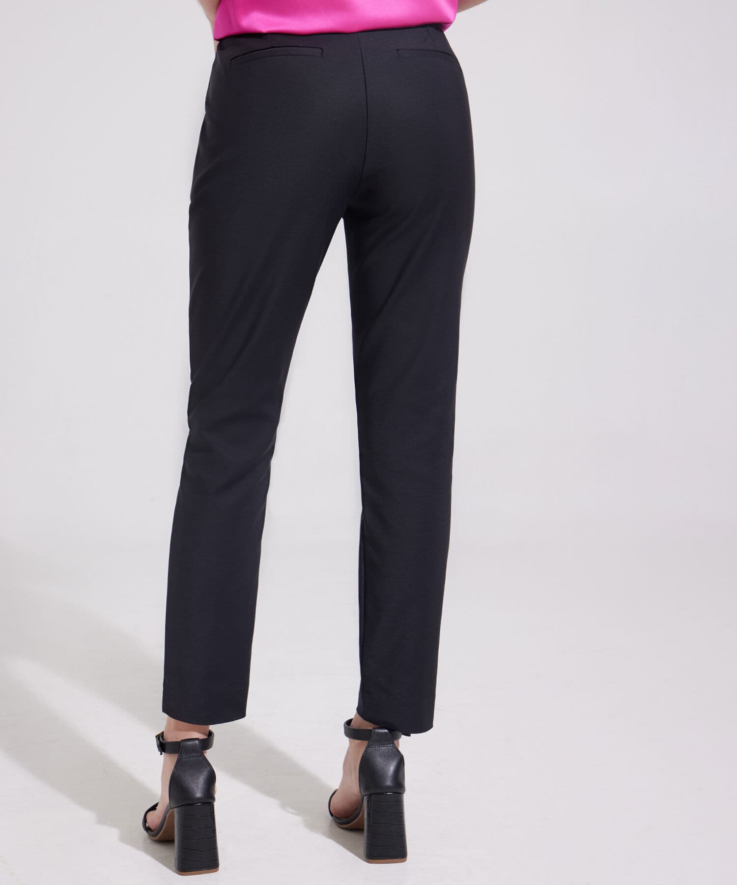 Pantalón Brisa Relajado negro para mujer, vista 4