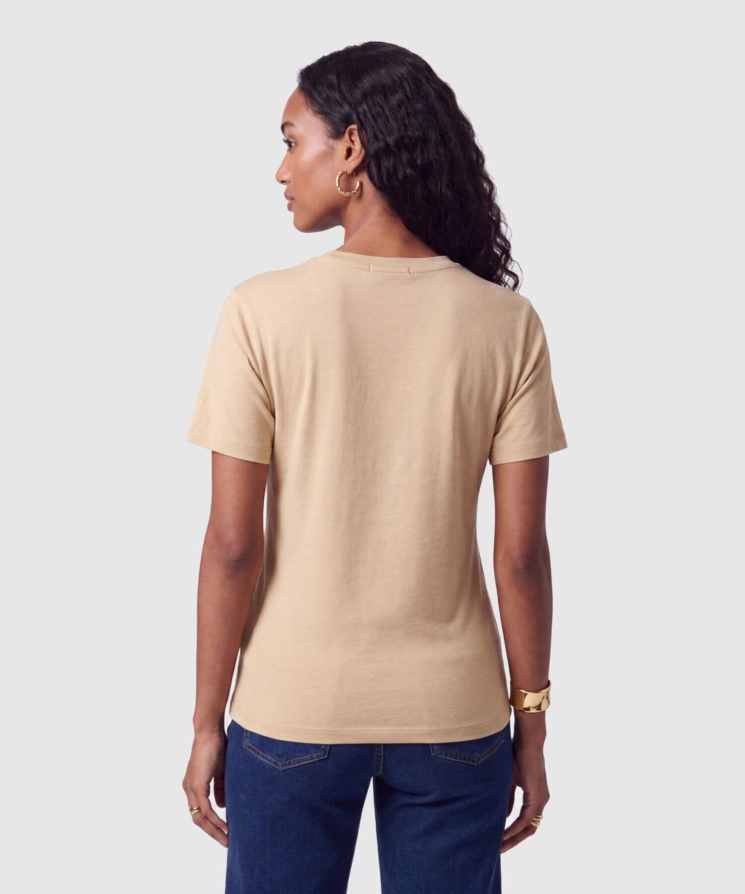 Camiseta Cobalto Esencial café para mujer, vista 4