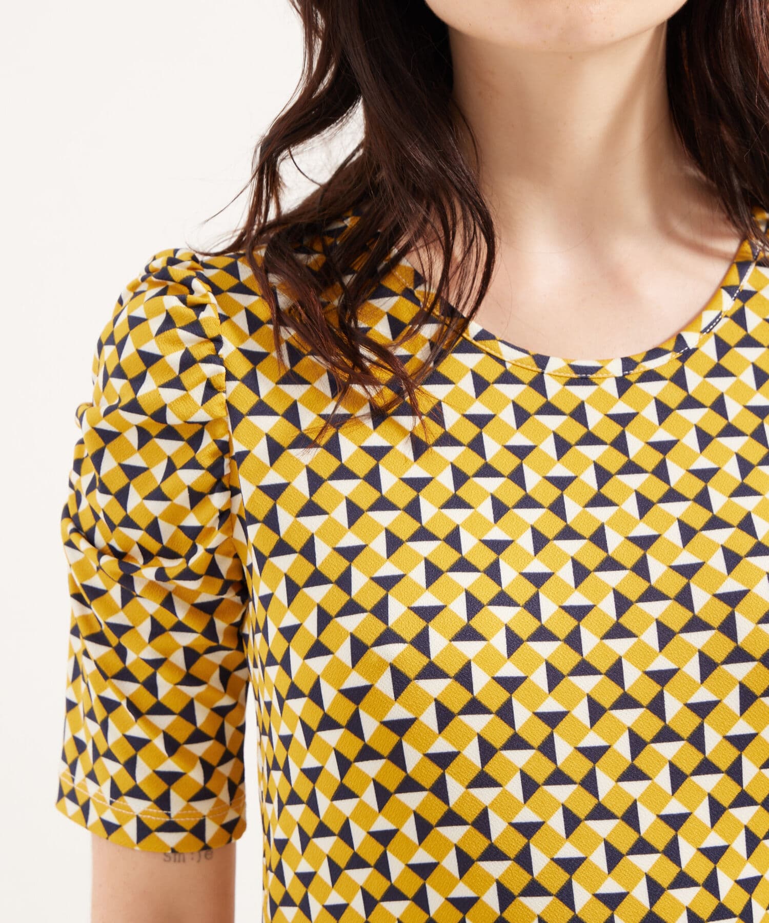 Camiseta Sabana Minimalista marfil para mujer, vista 2