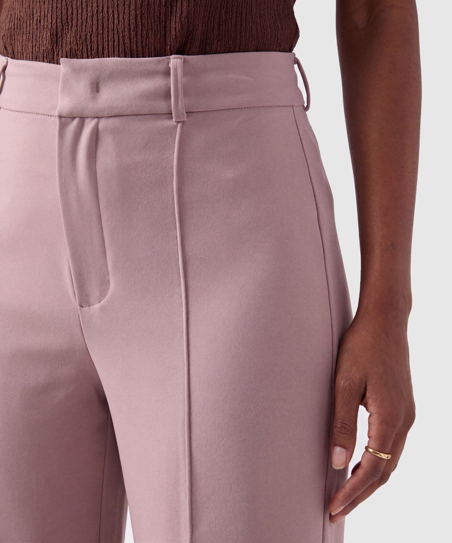 Pantalón Celeste Relajado arena para mujer, vista 3