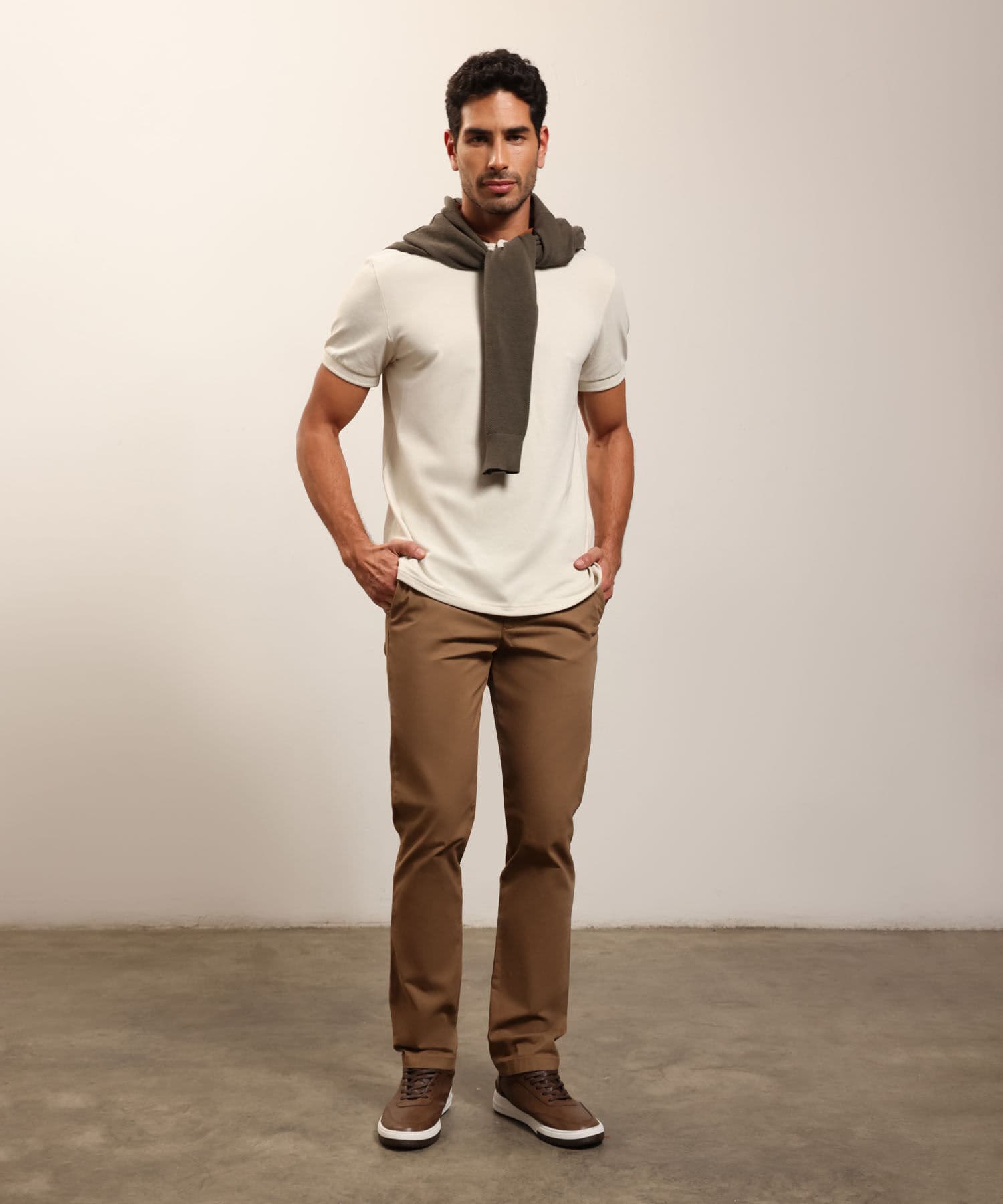 Pantalón Guayacán Edición Índigo café para hombre, vista 2