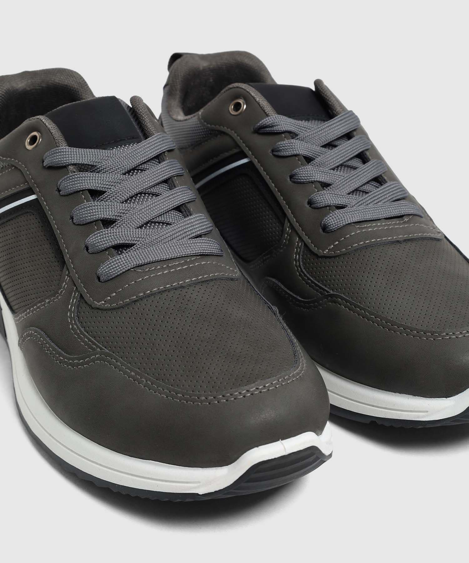 Tenis Cauce Edición Índigo gris humo para hombre, vista 3