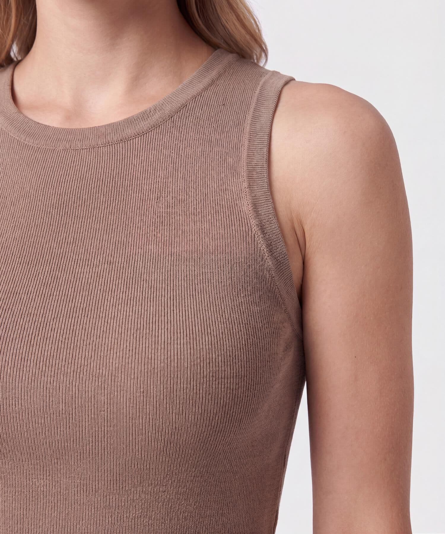 Camiseta Río Urbano café para mujer, vista 3