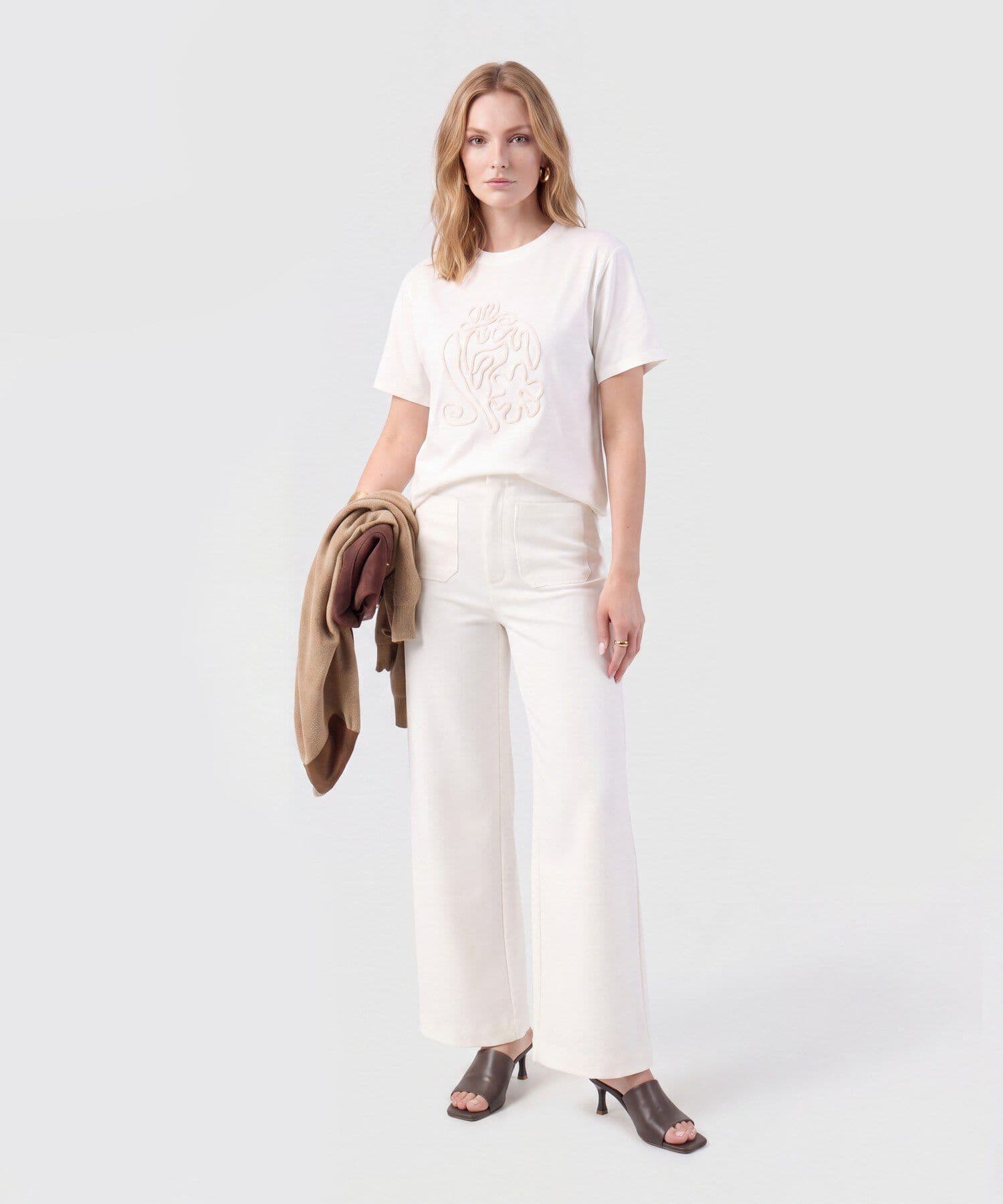 Camiseta Valle de Ciudad blanco para mujer, vista 2
