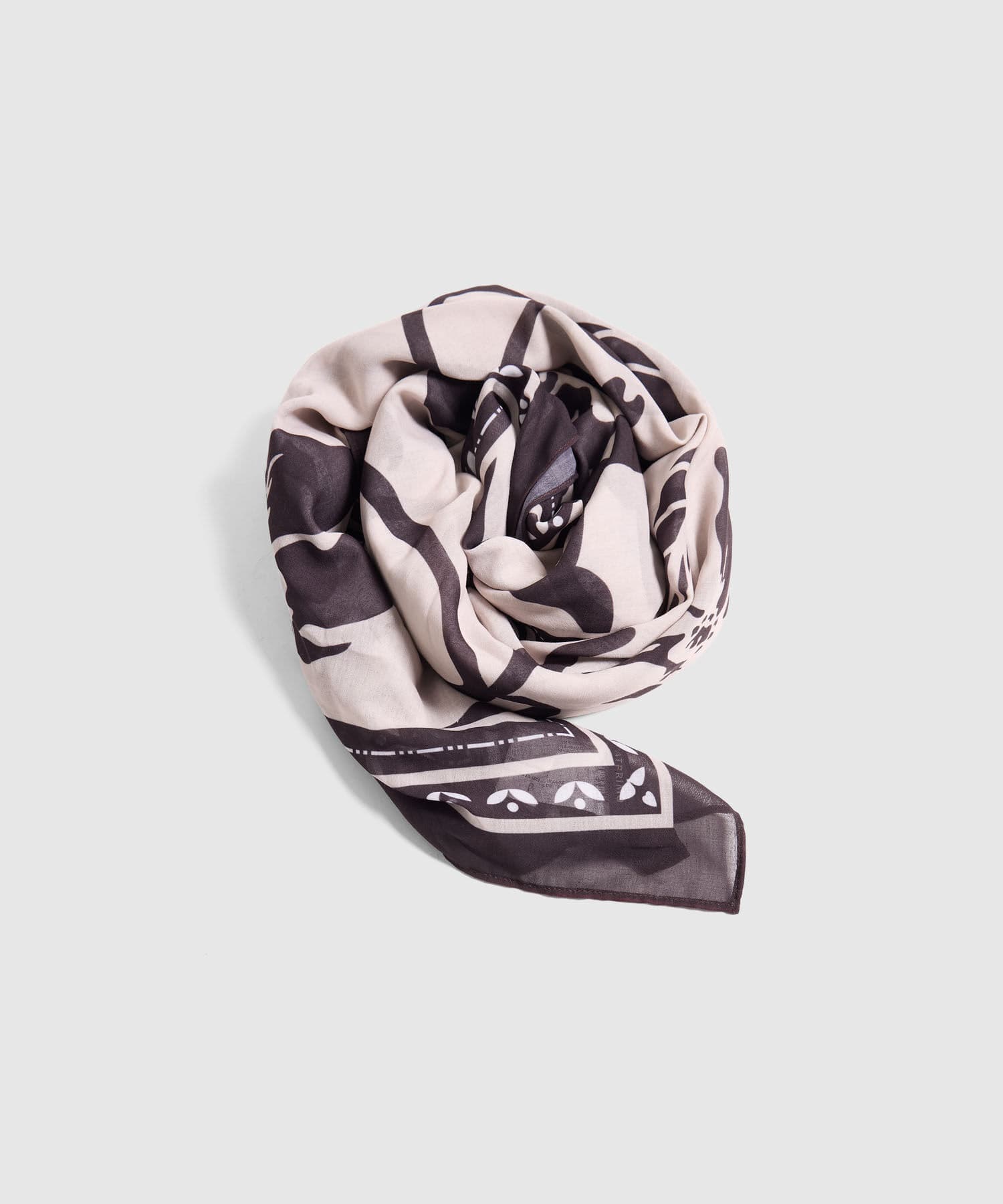 Pañoleta Julieta Suave café para mujer, vista 2