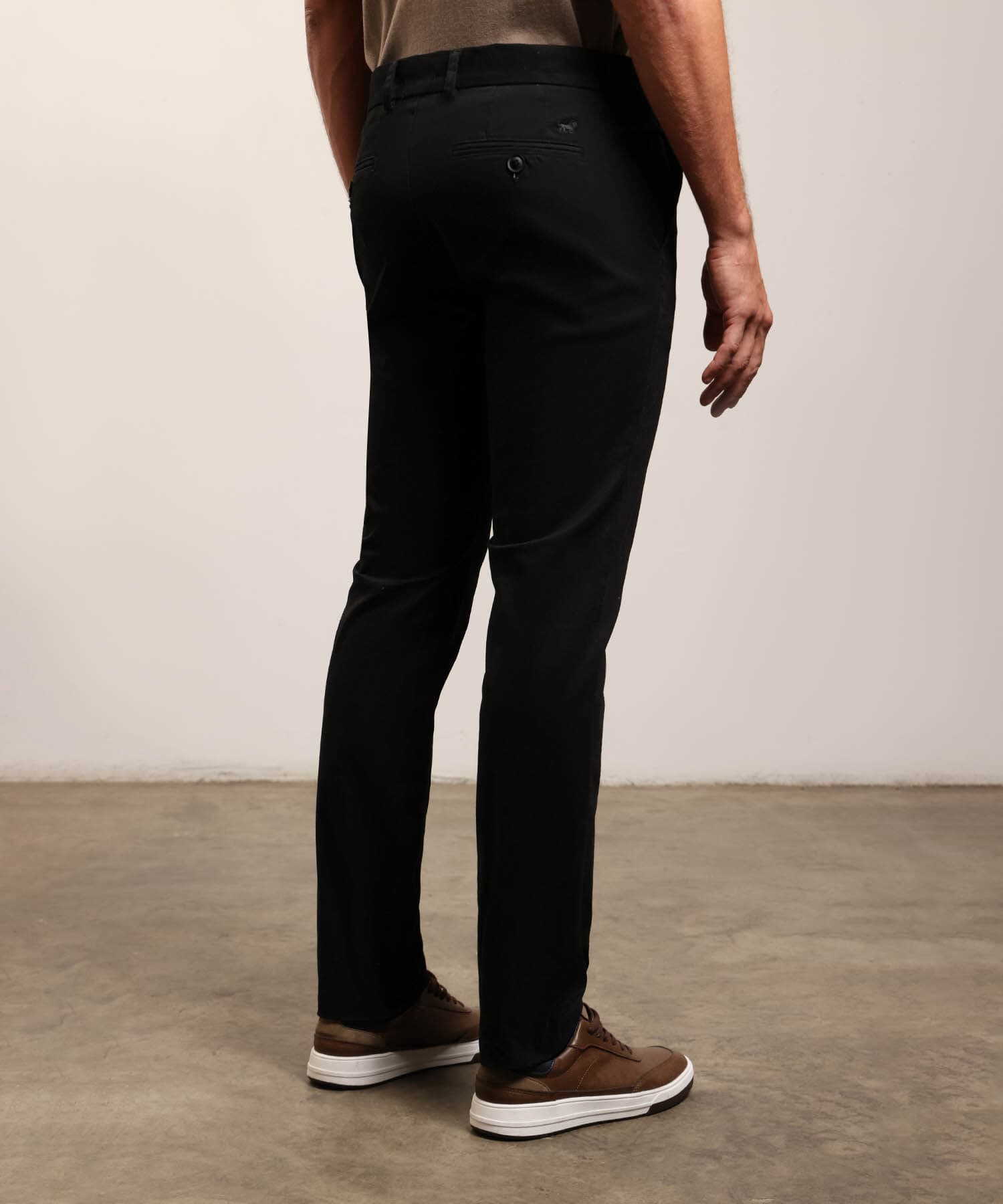 Pantalón Niebla Sastre negro para hombre, vista 4
