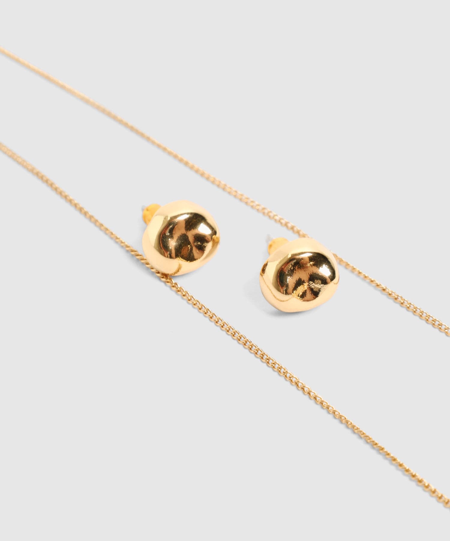 Aretes Isadora Texturizado dorado para mujer, vista 3