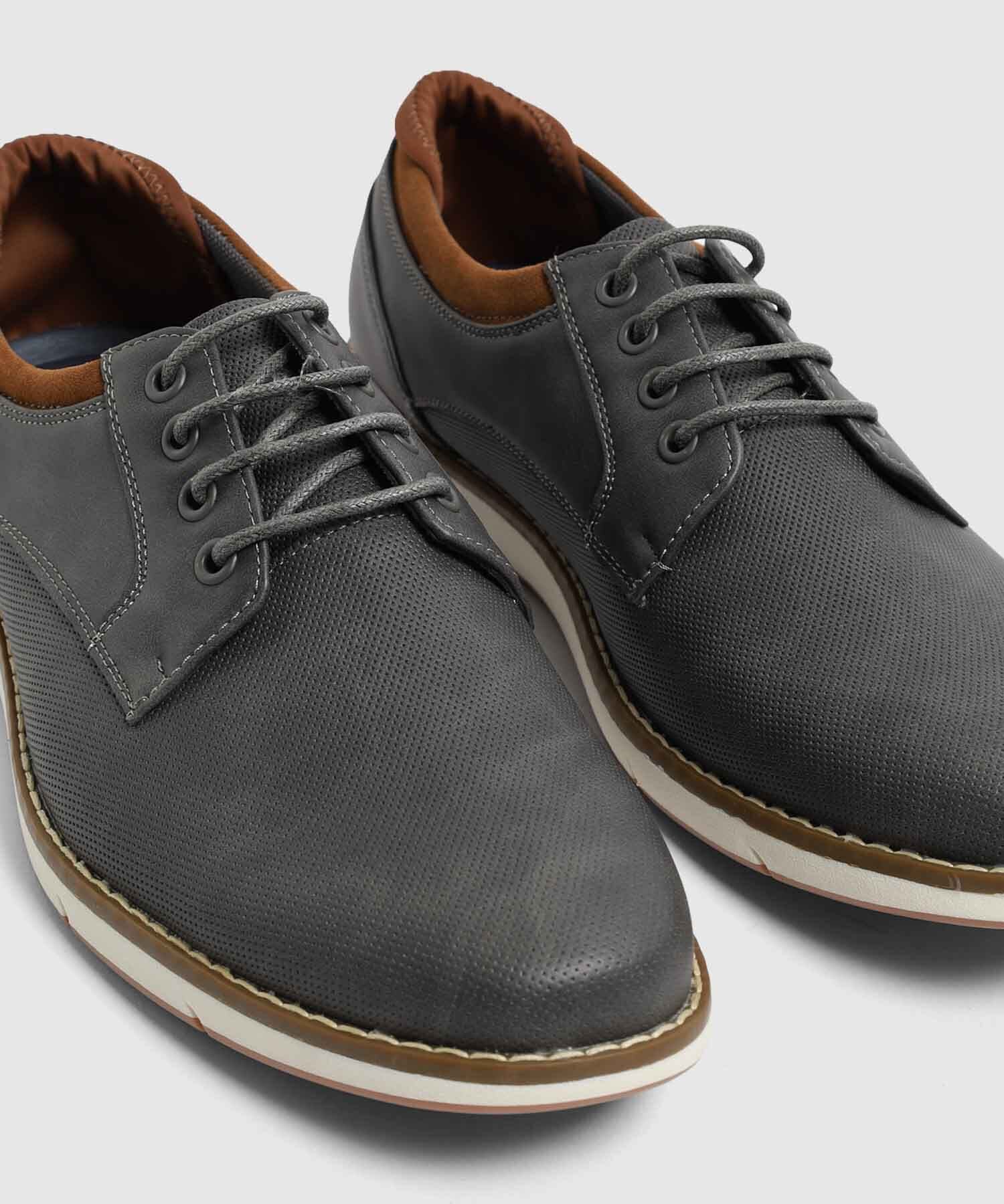 Zapatos Serena Esencial gris humo para hombre, vista 3