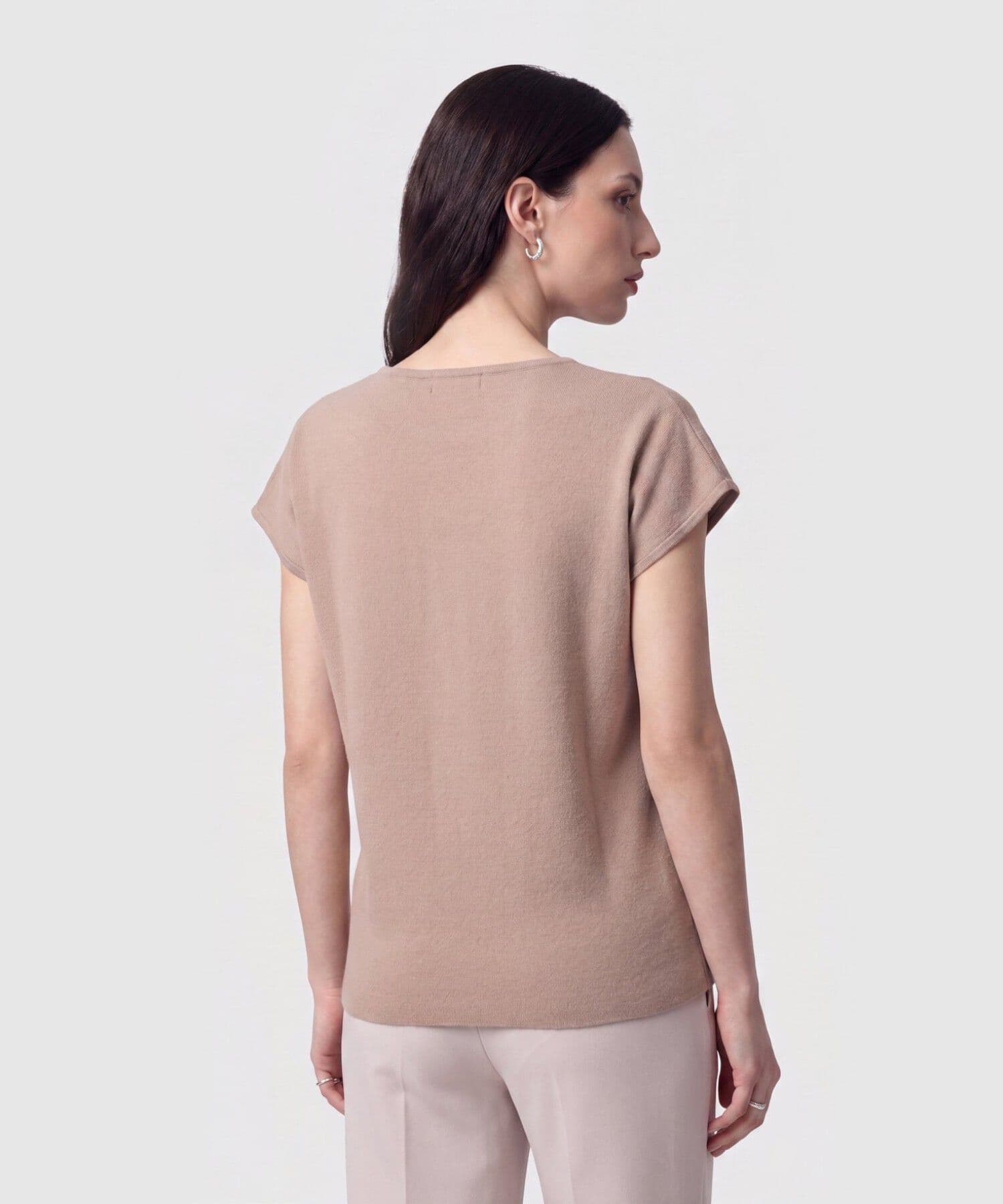 Camiseta Violeta Ligero café para mujer, vista 4
