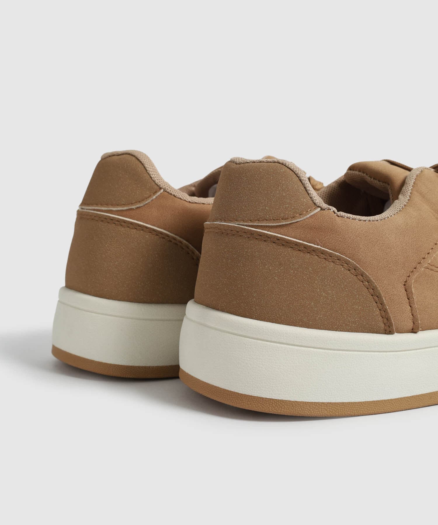 Tenis Elisa Sastre café para hombre, vista 4