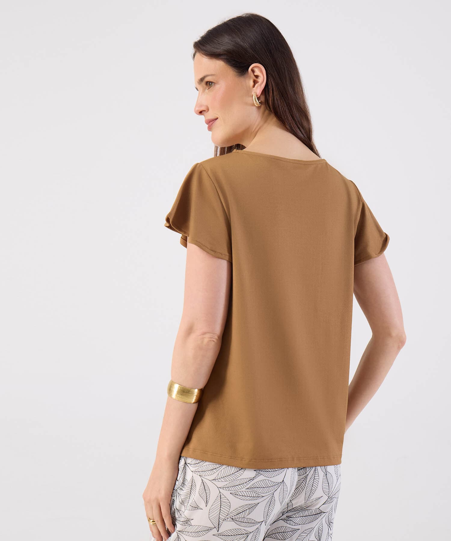 Camiseta Encanto de Ciudad café para mujer, vista 4