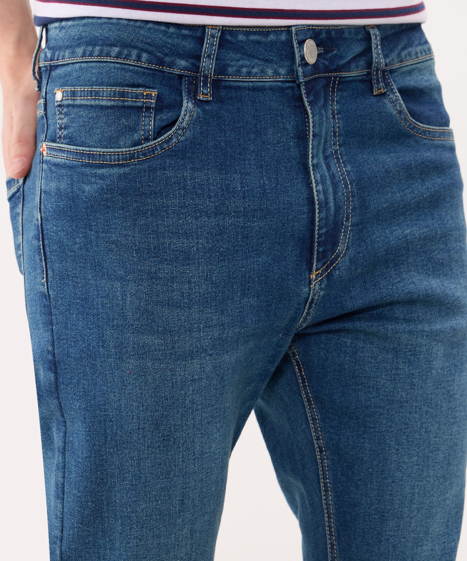 Jean Cobalto Esencial azul marino para hombre, vista 3