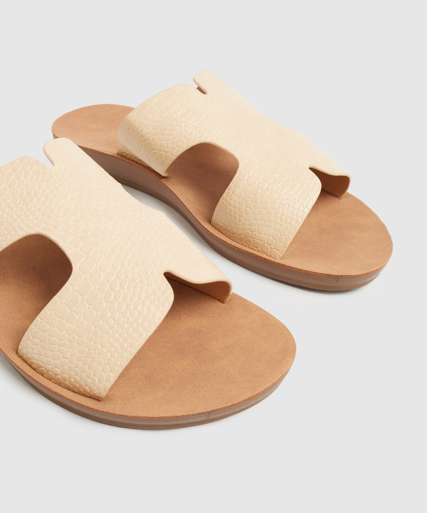 Sandalia Flora Texturizado camel para mujer, vista 3