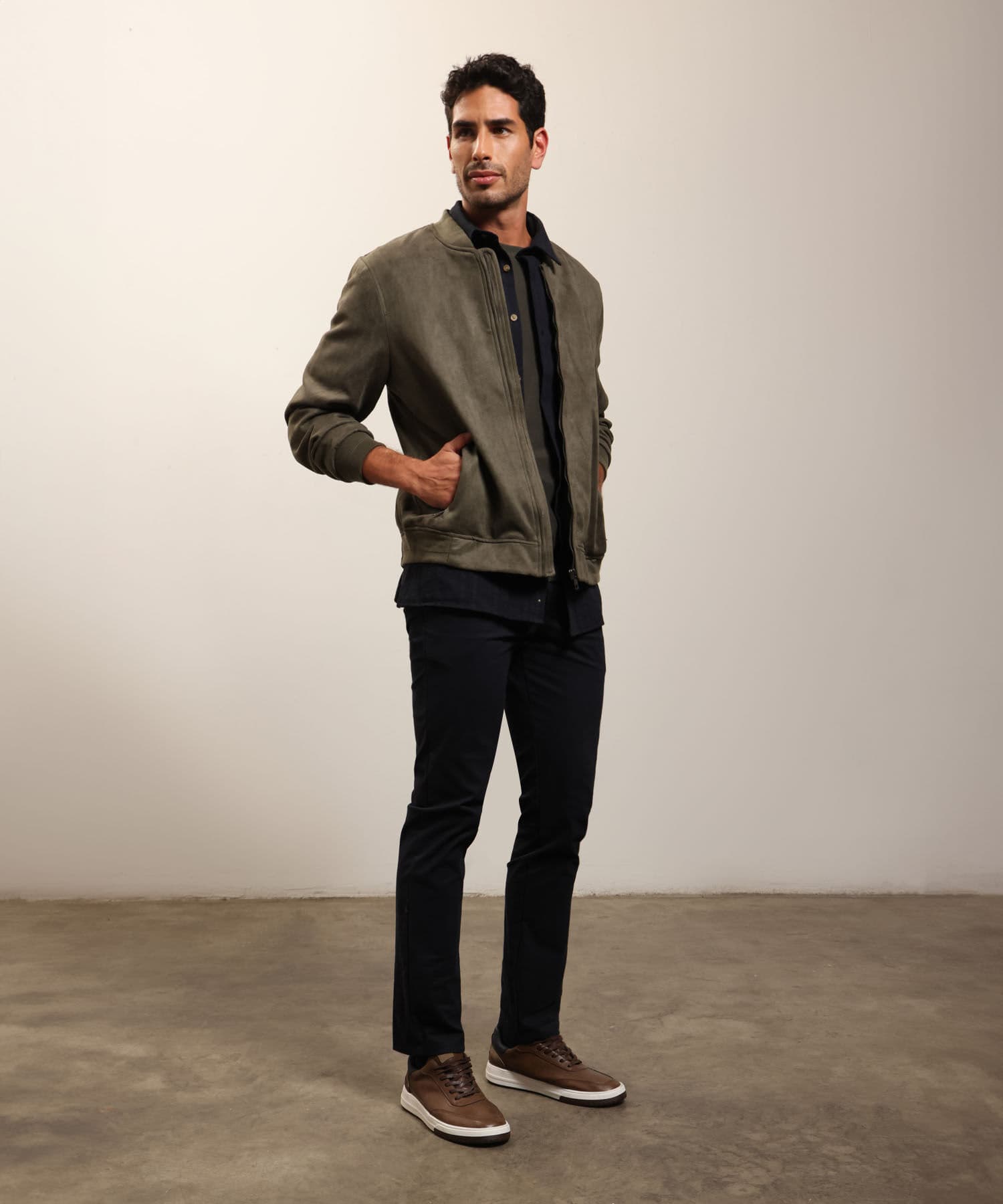 Pantalón Brisa Natural azul marino para hombre, vista 2