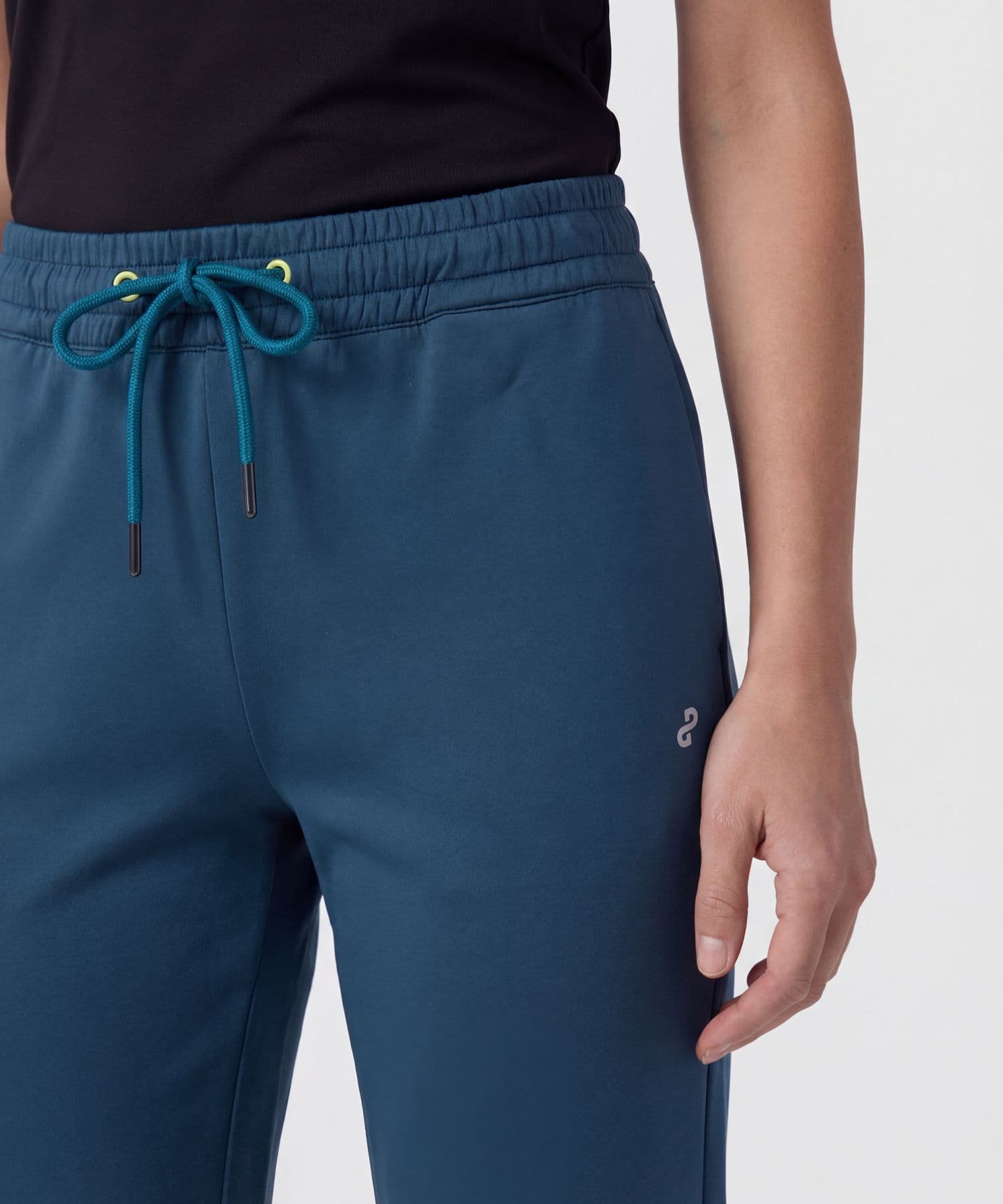 Jogger Cobalto Natural azul marino para mujer, vista 3