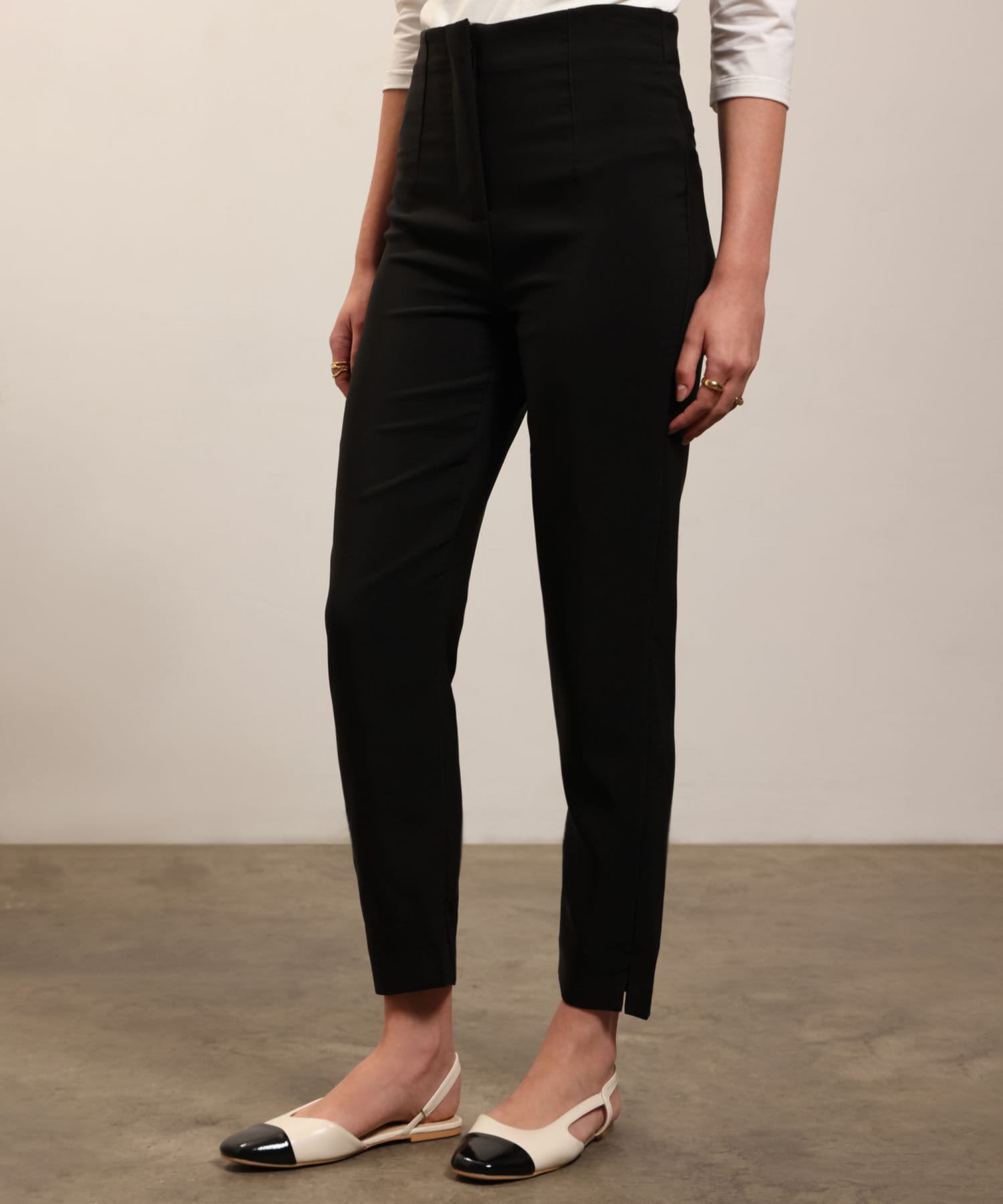 Pantalón Cobalto Urbano negro para mujer, vista principal
