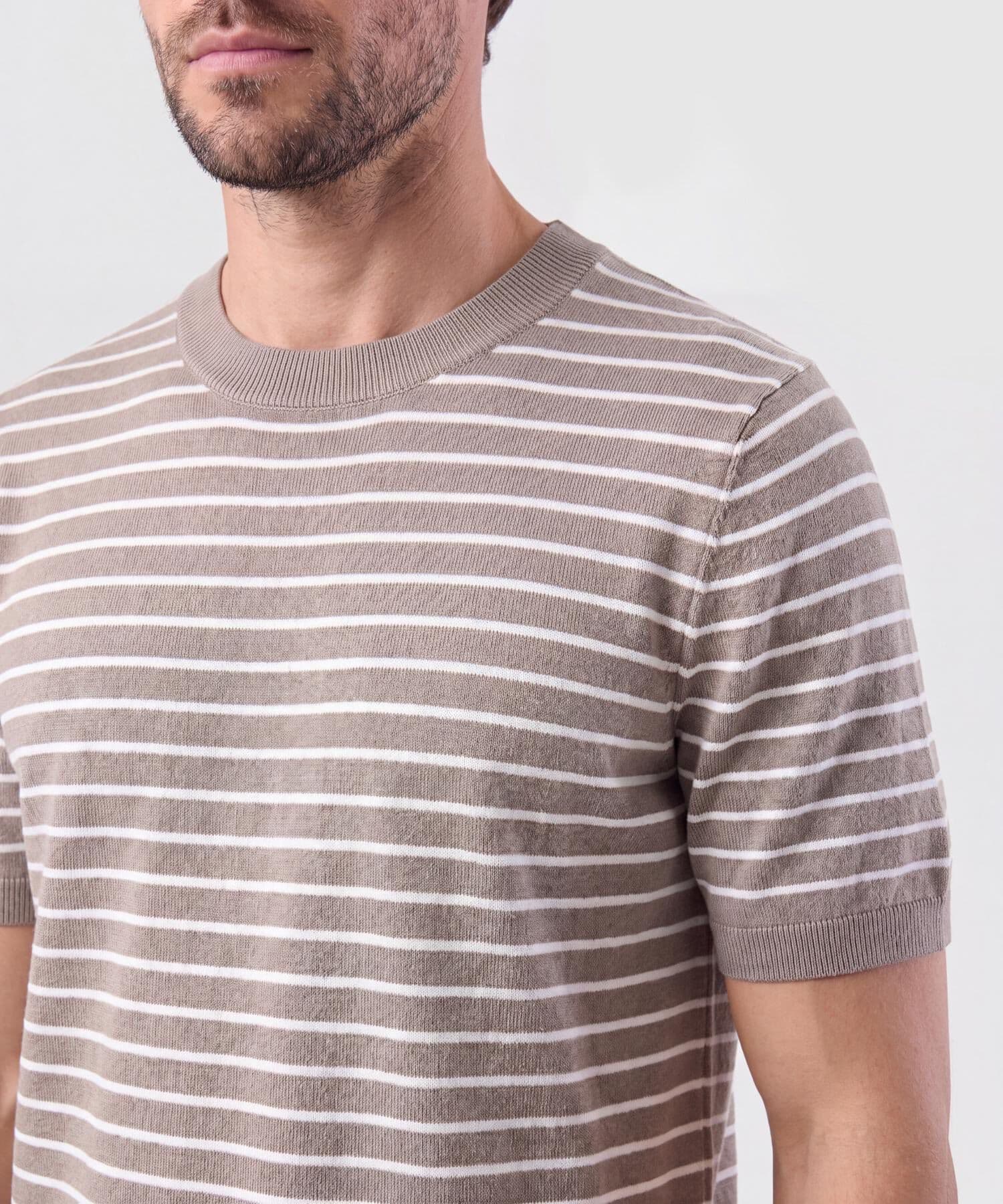 Camiseta Dorada Fluido verde oliva para hombre, vista 4