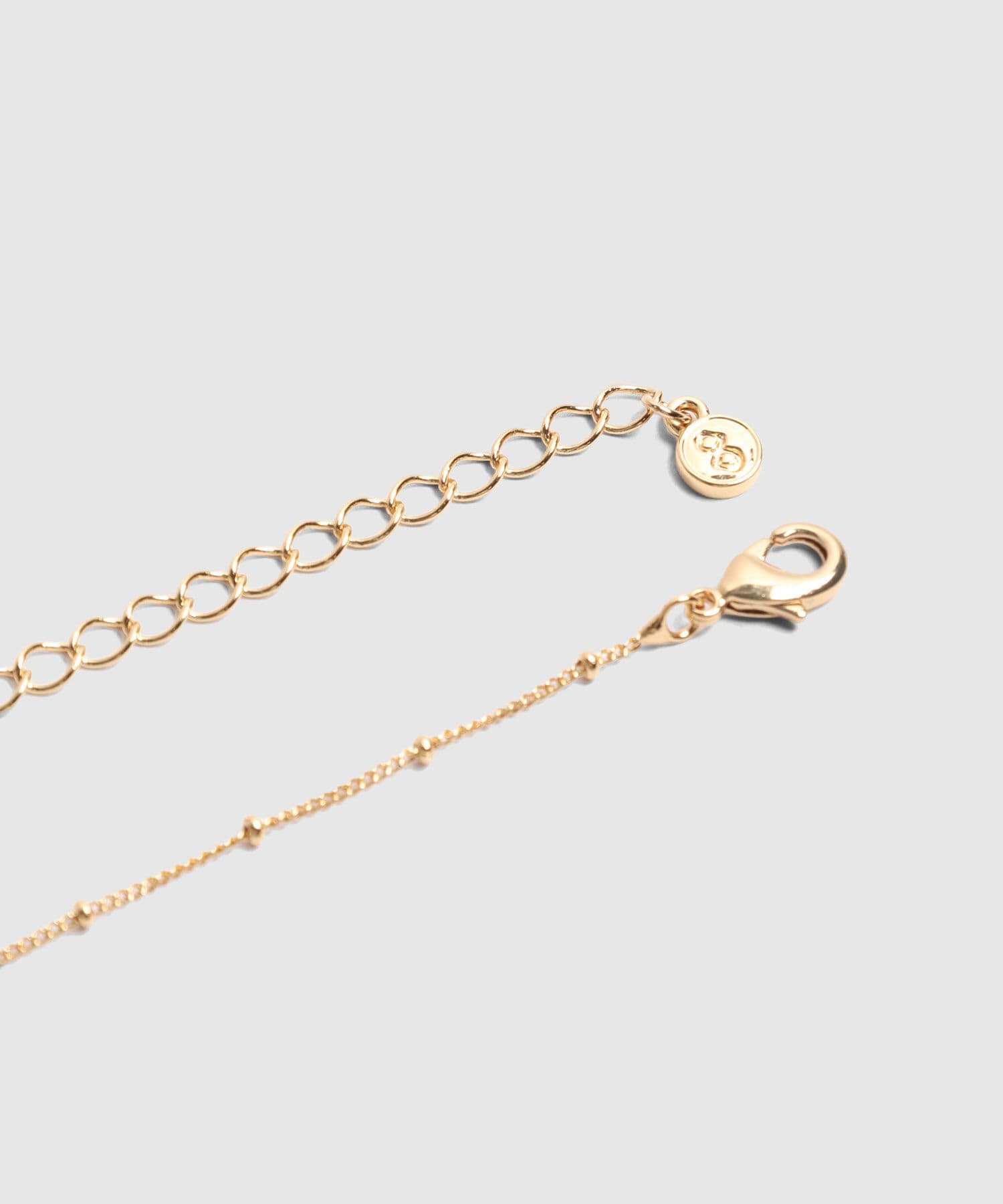 Aretes Serena Esencial dorado para mujer, vista 3