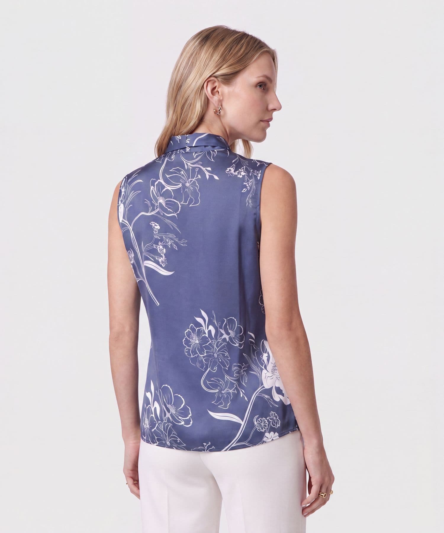 Blusa Celeste Minimalista azul marino para mujer, vista 4