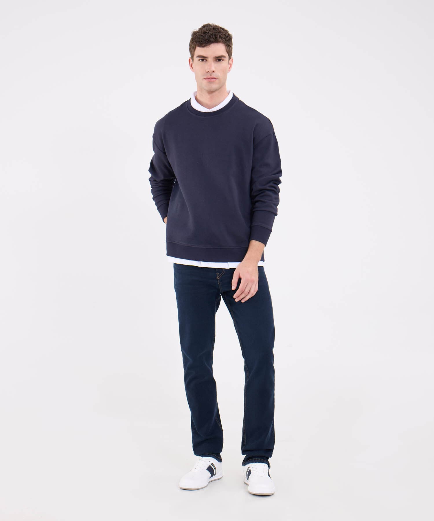 Buzo Renata Minimalista azul marino para hombre, vista 2